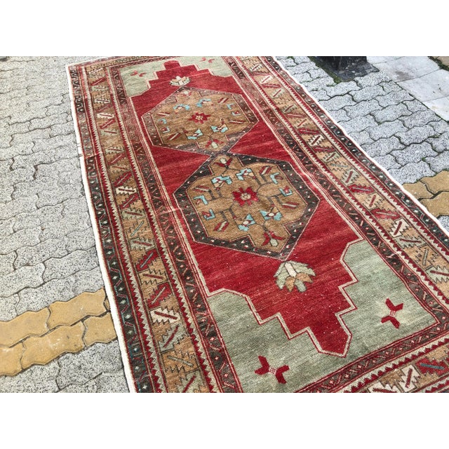 Turkish 1960s Oushak Turkish Area Rug For Sale - Image 3 of 11