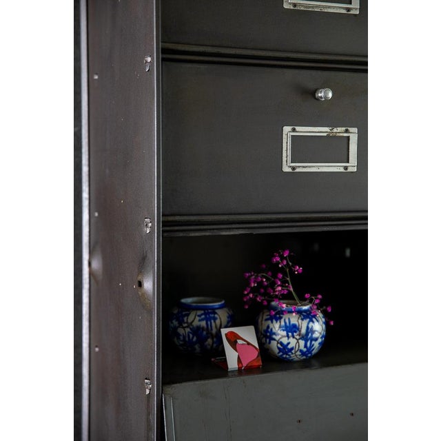 Gray Metal Cabinet with Flap from Roneo, 1950s For Sale - Image 8 of 10