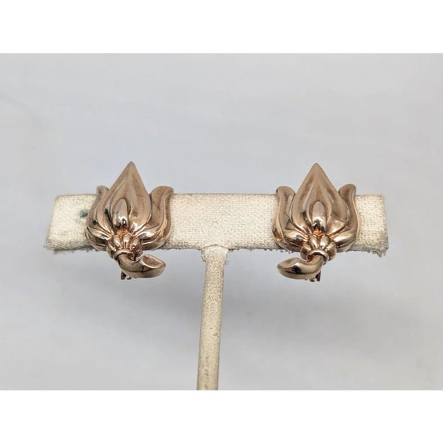 Trifari Vintage 1950 Signed Crown Trifari Goldtone Tulip Clip Earrings -2 Pieces For Sale - Image 4 of 7