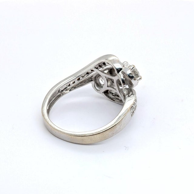 Metal 14k White Gold Diamond Three-Stone Engagement Ring - Size 7 For Sale - Image 7 of 11