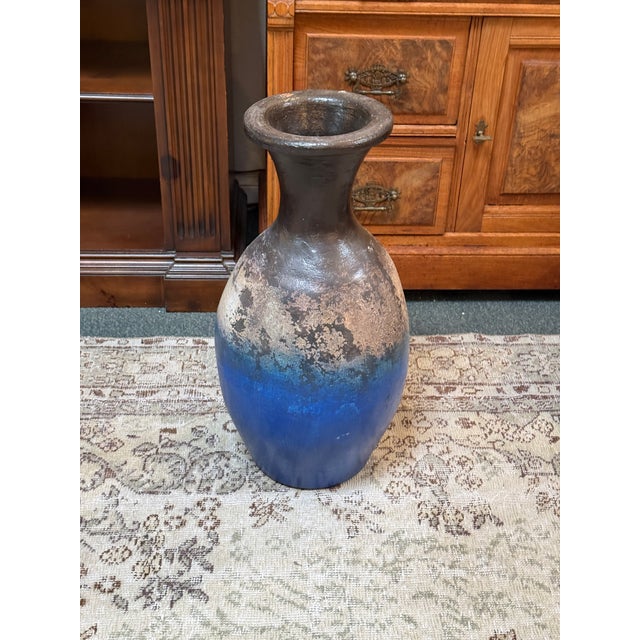 Abstract Ombre Ceramic Vase, Small For Sale In San Francisco - Image 6 of 12