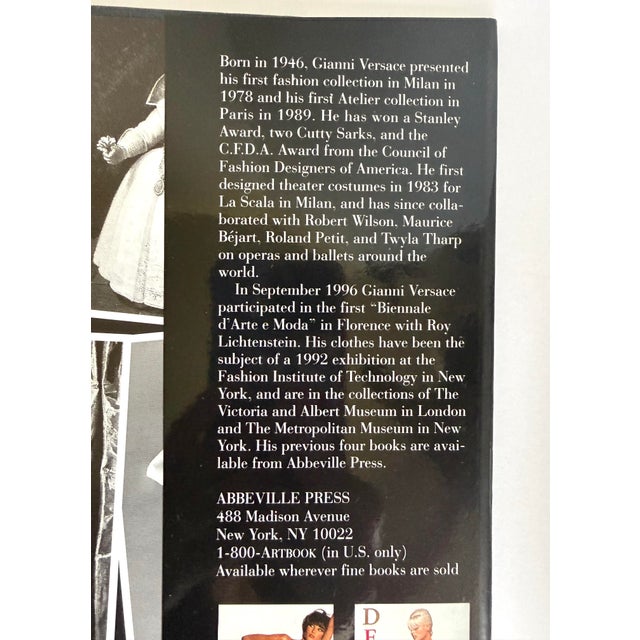 1996 First Edition Gianni Versace “Rock and Royalty” Fashion Photography Book For Sale - Image 11 of 14