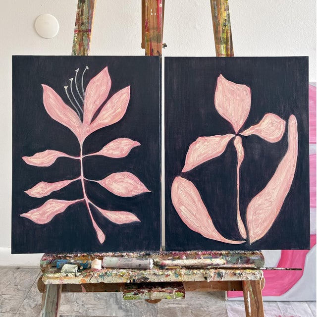 Original Botanical Diptych — Pink Floral Studies on Brown, Oil Sticks on Canvas, 12" X 16" Each, by Tatiana Duperault For Sale - Image 4 of 6