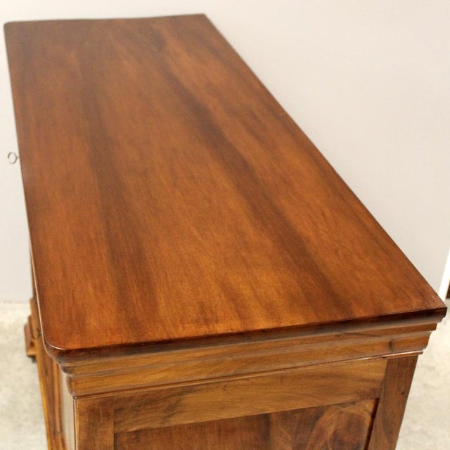 Antique Louis Philippe Sideboard in Walnut, 1800s For Sale - Image 10 of 11