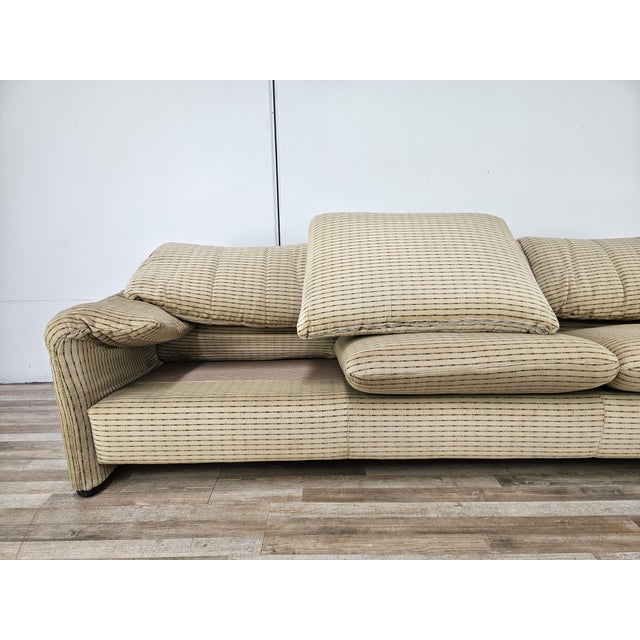 Textile Maralunga Three-Seater Fabric Sofa by Vico Magistretti for Cassina, 1970s For Sale - Image 7 of 18