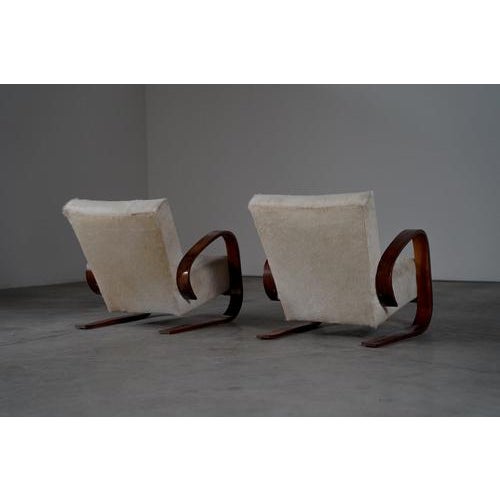 Beige Lounge Chairs in Beige Pony Skin by Miroslav Navrátil, Czech Republic, 1950s, Set of 2 For Sale - Image 8 of 18