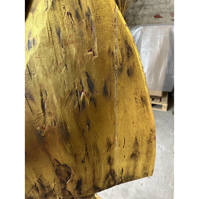 Burmese Mandalay Buddha in Gilded Carved Wood, 1970s For Sale - Image 13 of 14