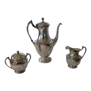 Mid 20th Century American Classical Silver Plate Tea Set - Set of 3