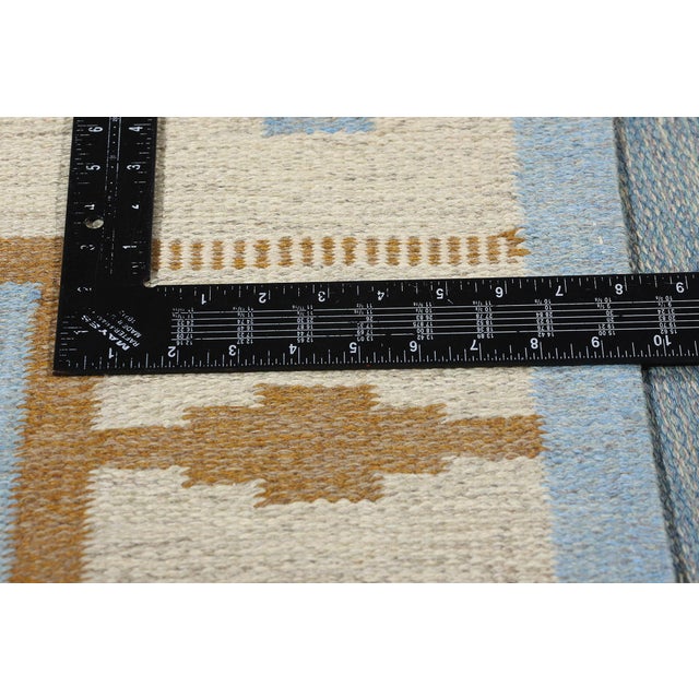 Scandinavian Sky Blue Swedish Röllakan Rug - 06'01 X 09'08 For Sale In Dallas - Image 6 of 9