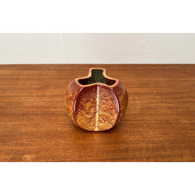 Mid-Century Italian Pottery Vase attributed to Bertoncello, 1960s For Sale - Image 11 of 17