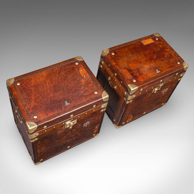 Brown Pair of Late Vintage Luggage Trunks, English Leather, Brass, Storage, Nightstand For Sale - Image 8 of 12