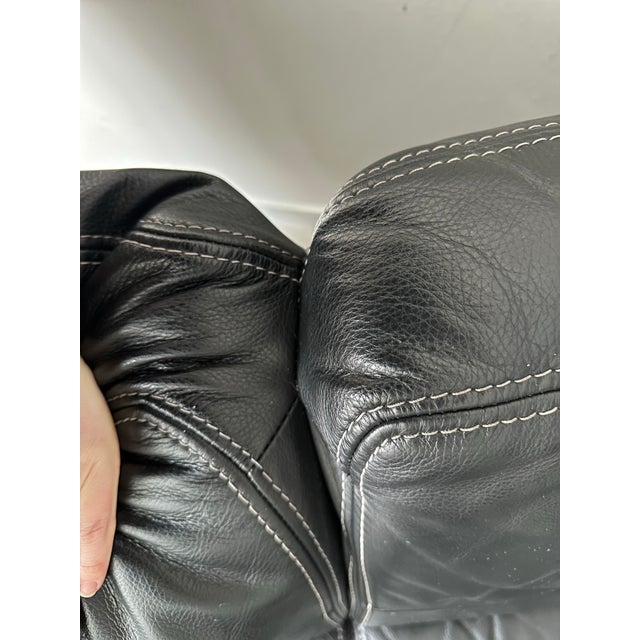 Black Designer Italian-Style Leather Sofa in Carbon Black For Sale - Image 8 of 10