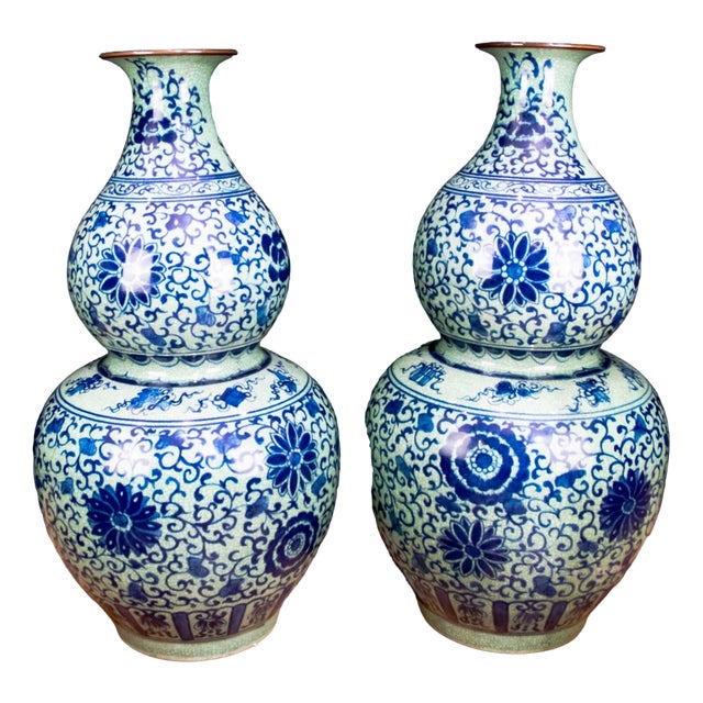 Blue and White Porcelain Ming Double Gourd Urns, Set of 2 For Sale