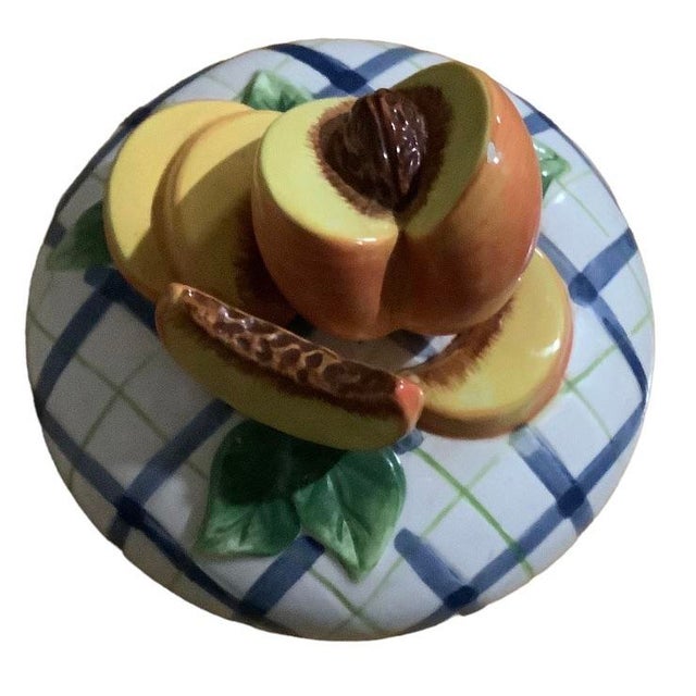 Casa Bella Vintage Bella Casa by Ganz Trompe L’Oeil Blue and White Plaid Peach / Peaches 3d Fruit Cookie Jar Canister For Sale - Image 4 of 11