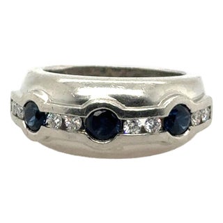 Late 20th Century Kieselstein Cord Blue Sapphire Diamond Platinum Ring, Size 7 For Sale