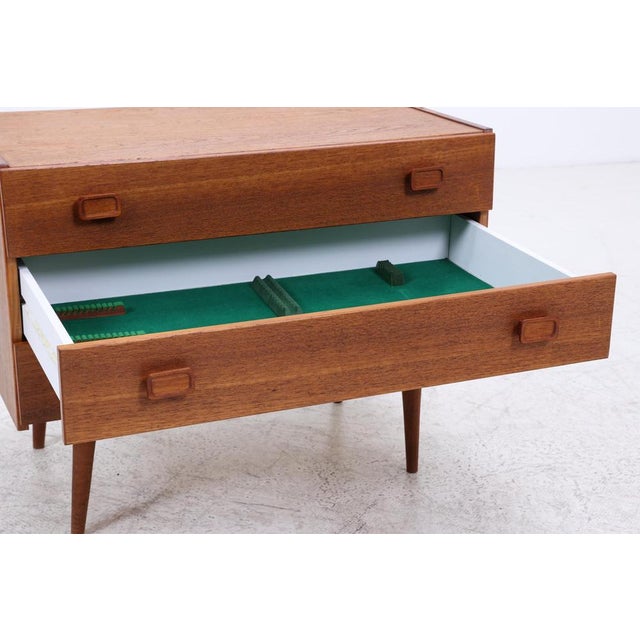 Vintage Chest of Drawers in Teak, 1960s For Sale - Image 9 of 15