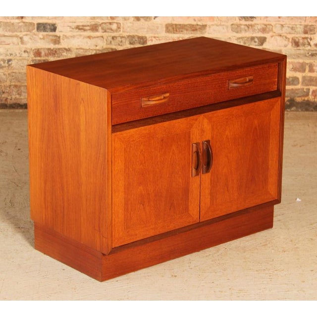 Mid-Century Modern Sierra Sideboard from G-Plan, 1970s For Sale - Image 3 of 11
