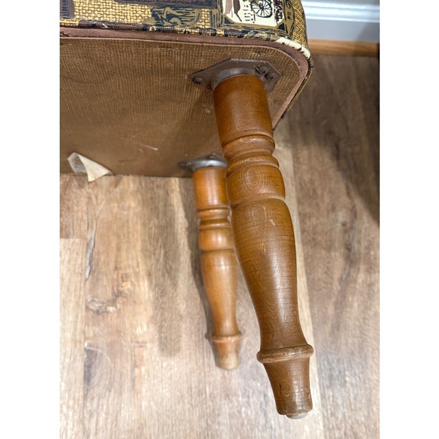 Mid-Century Modern Vintage MCM Babcock Phillips Colonial Tavern Print Vinyl Footstool For Sale - Image 3 of 5