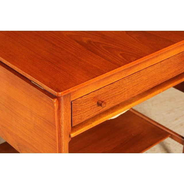 Andreas Tuck Mid-Century Danish AT33 Sewing Table in Oak and Teak by Hans J. Wegner for Andreas Tuck, 1960s For Sale - Image 4 of 14