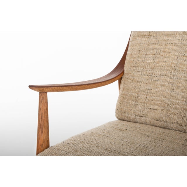 Wood Set of Fd144 Easy Chairs in Oak and Teak by Peter Hvidt & Orla Mølgaard-Nielsen for France & Søn / France & Daverkosen, 1950s For Sale - Image 7 of 17