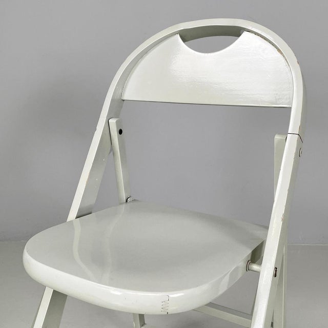 Wood Mid-Century Modern Italian Grey Wood Folding Chair Tric attributed to Castiglioni for Hille, 1960s For Sale - Image 7 of 18