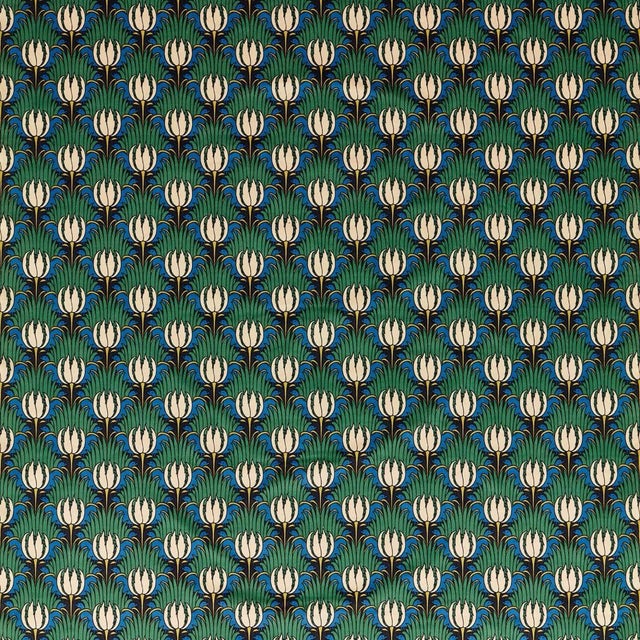 Be honest did you spot the birds at first glance hidden among the foliage? The Tulip & Bird pattern whose form bears all...