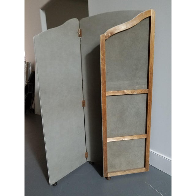 Traditional Antique 3-Panel Leather Screen For Sale - Image 3 of 8