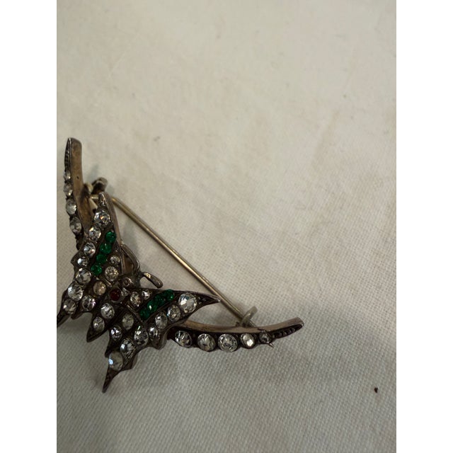 Antique Edwardian Glass Butterfly Brooch, 1900s, in Good conditions. Designed 1890 to 1919