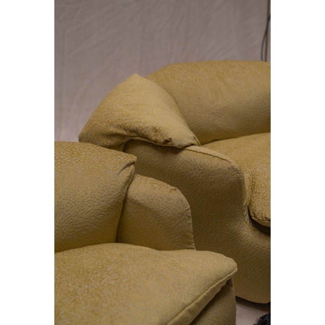 Confidential Easy Chairs by Alberto Rosselli for Saporiti Italia, 1970s, Set of 2 For Sale - Image 16 of 18