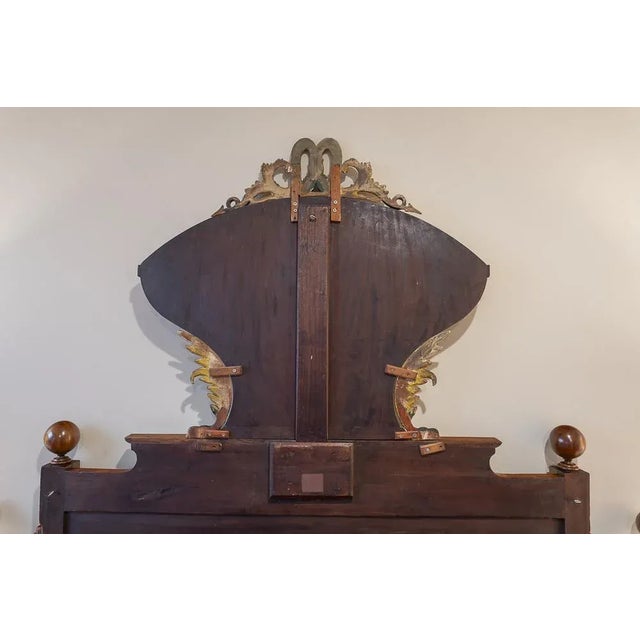 Spanish Elizabethan Headwood in Mahogany For Sale - Image 10 of 12