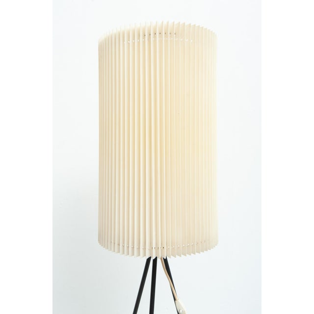 Tripod with Pleated Plastic Shade, 1950s For Sale - Image 4 of 9