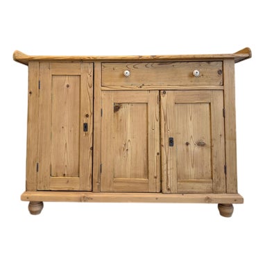 Antique Rustic Changing Table or Chest of Drawers in Wood For Sale