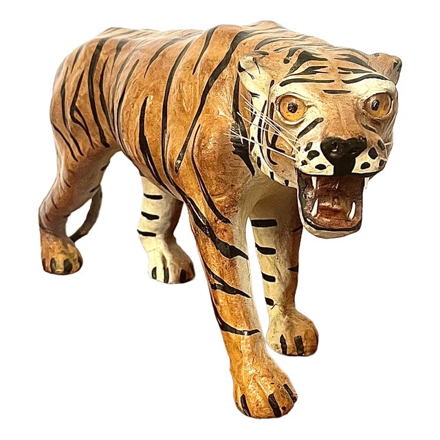 Vintage Leather Sculpture Depicting a Tiger, Italy, 1970s For Sale