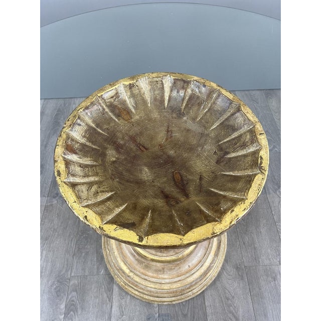 20th Century Table on Central Pedestal in Carved Wood For Sale - Image 5 of 12