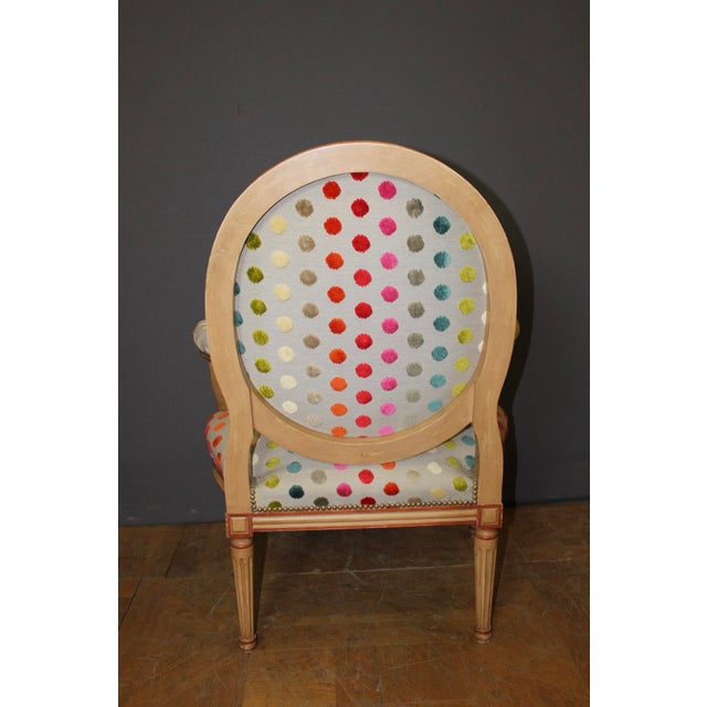 1950s Louis XVI Medallion Armchairs, 1950s, Set of 2 For Sale - Image 5 of 12