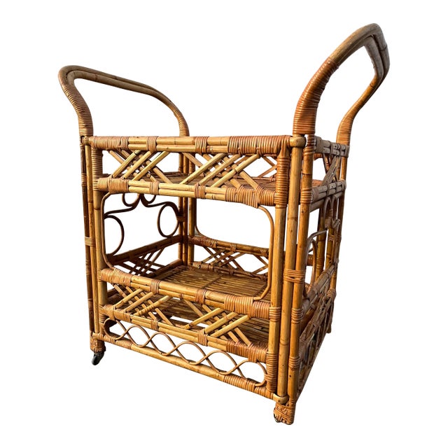 Mid Century Coastal Style Rattan Dry Bar/ Serving Cart. Circa 1970s For Sale