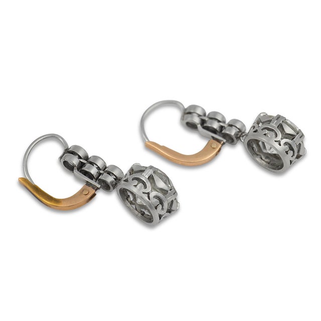 1910s Edwardian Gia 5.67 Carat Old Mine Cut Diamond Platinum Drop Earrings For Sale - Image 5 of 6