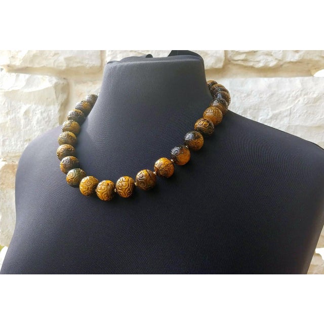 Vintage Carved Tiger's Eye Necklace, Large Carved Natural Tiger Eye Beads, Sterling Silver Gold-Plated Clasp, Statement Necklace For Sale - Image 4 of 9