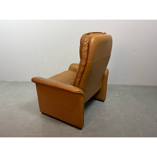Mid-Century Cognac Leather Model DS-50 Lounge Chair from De Sede, Switzerland, 1970s For Sale - Image 9 of 10