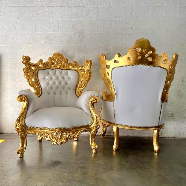 This magnificent Baroque-style chair embodies timeless luxury, craftsmanship, and a commanding presence. Featuring a solid...