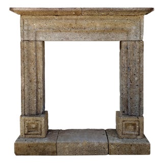 Salvatore-Rosa Peperino Fireplace, Early 20th Century For Sale