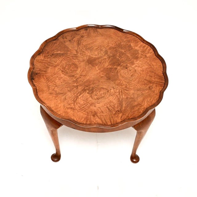Vintage Pie Crust Coffee Table in Burr Walnut, 1920 For Sale - Image 4 of 7
