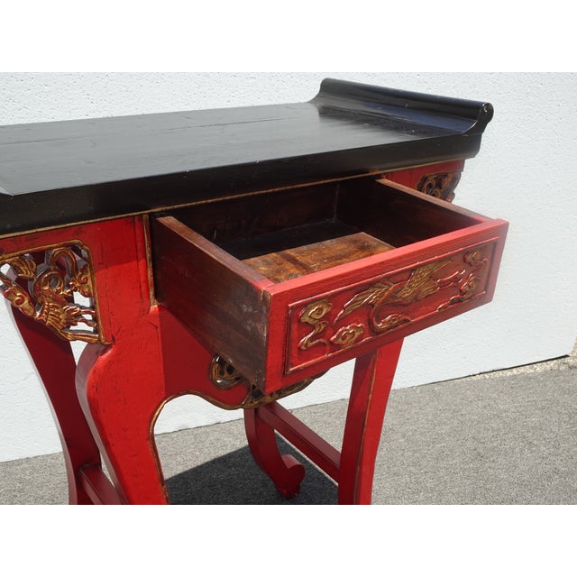 Red Vintage Chinese Asian Red & Black Lacquer W Gold Trim Side Table, Altar Table For Sale - Image 8 of 16
