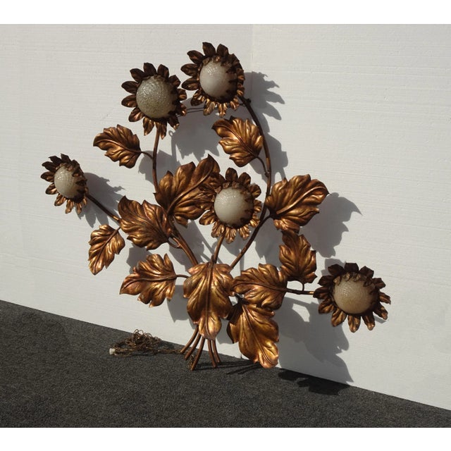 Large 1960's Hollywood Regency Wall Light Gilt Gold Tole Five Arm Sunflower Made Italy For Sale - Image 4 of 12