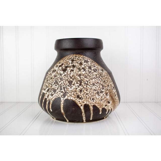 1970s 1970s Mid-Century Modern Lapid Pottery "Splat Lava" Hand-Painted Vase by Fiby For Sale - Image 5 of 16