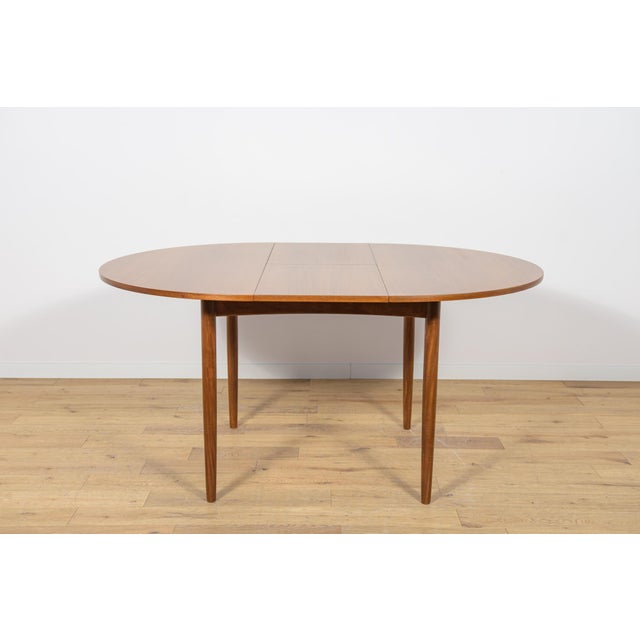 Mid-Century Modern Round Extendable Dining Table in Teak from G-Plan, 1960s For Sale - Image 10 of 18