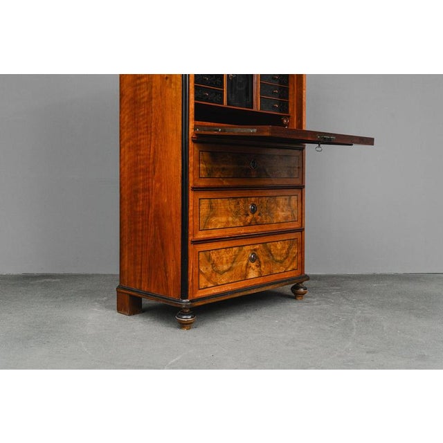 Historicist Civil Secretaire Desk in Walnut, 2nd Half of the 19th Century For Sale - Image 11 of 18