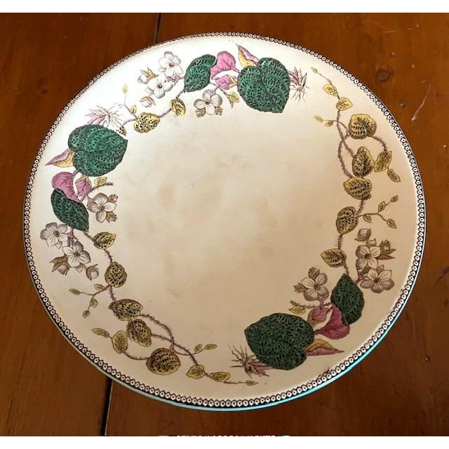 Victorian Late 19th Century Victorian Wedgwood Porcelain Comport/Cake Stand For Sale - Image 3 of 7