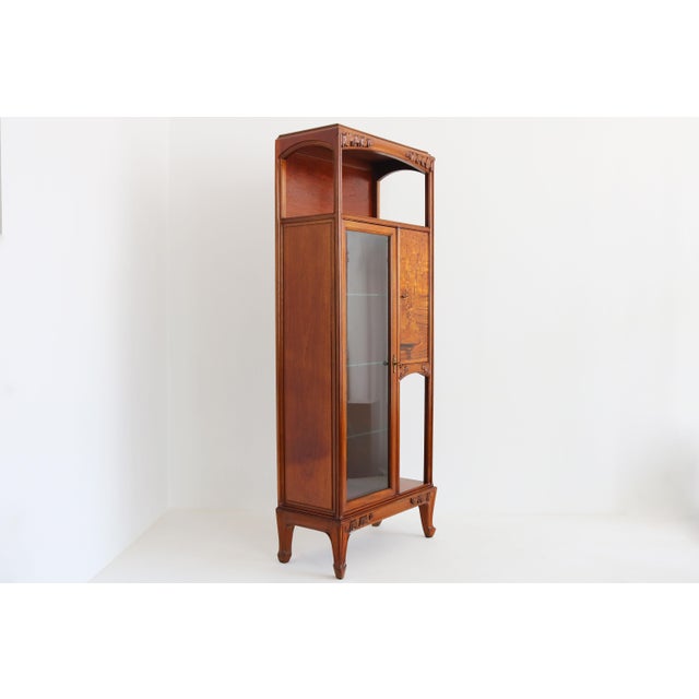 Art Nouveau Marquetry Display Cabinet by Louis Majorelle, France, 1900 For Sale - Image 9 of 18