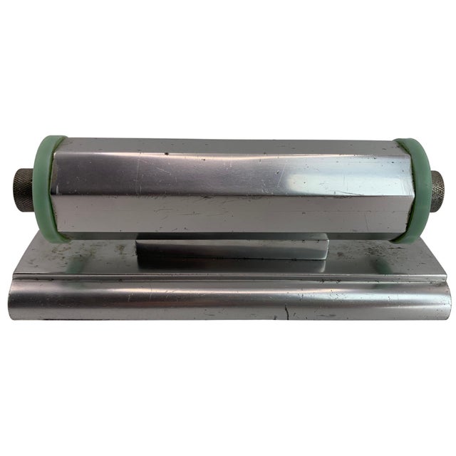 Art Deco Perpetual Desk Calendar in Chrome and Bakelite, 1920s For Sale - Image 9 of 11